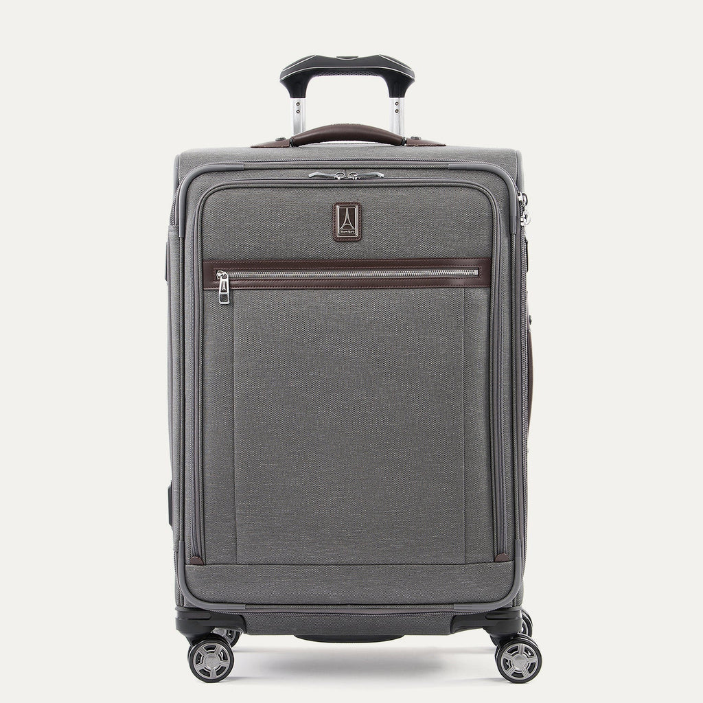 Platinum® Elite Medium Check-In Spinner
